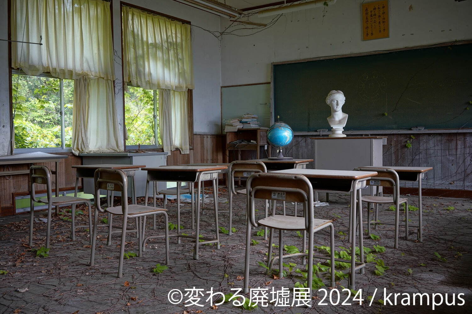 “廃墟の美しさ”を体感する写真展「変わる廃墟展 2024」東京＆名古屋で、オリジナルグッズも｜写真6