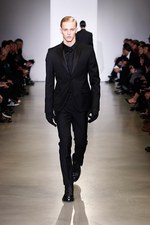 カルバン・クライン コレクション 2014-15年メンズ - ワークスタイルには贅沢さと男らしさを｜写真43