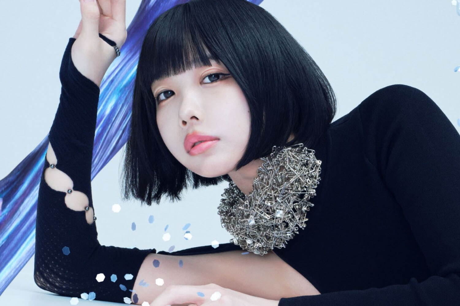 あの｜anoの新曲「絶絶絶絶対聖域」映画『デッドデッドデーモンズ デデデデデストラクション』前章の主題歌に