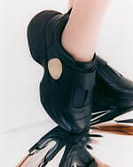 ハルノブムラタ×オーエーオーが初コラボ、“ゴールドプレート華やぐ”レザースニーカー｜写真7