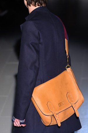 グッチ 15年春夏メンズコレクション Gucciのマリンロック ファッションプレス
