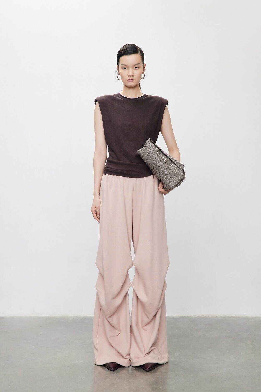 ジェイエヌビーワイ(JNBY) 2024年春夏ウィメンズコレクション  - 写真13