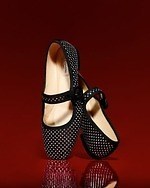 2024年春夏「レディースシューズ」人気ブランドのおしゃれスニーカーやパンプス、サンダルも｜写真5