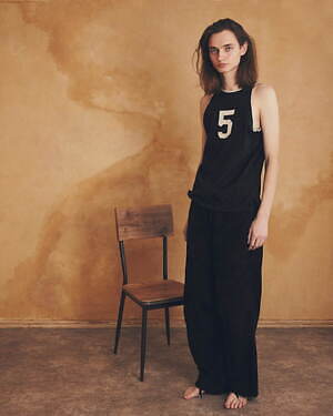 シーシーユー(CCU) 2024-25年秋冬ウィメンズ&メンズコレクション  - 写真24