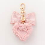 Q-pot.“ハートケーキ”のアクセサリー、苺クリームをたっぷり飾ったネックレス＆バッグチャーム｜写真6