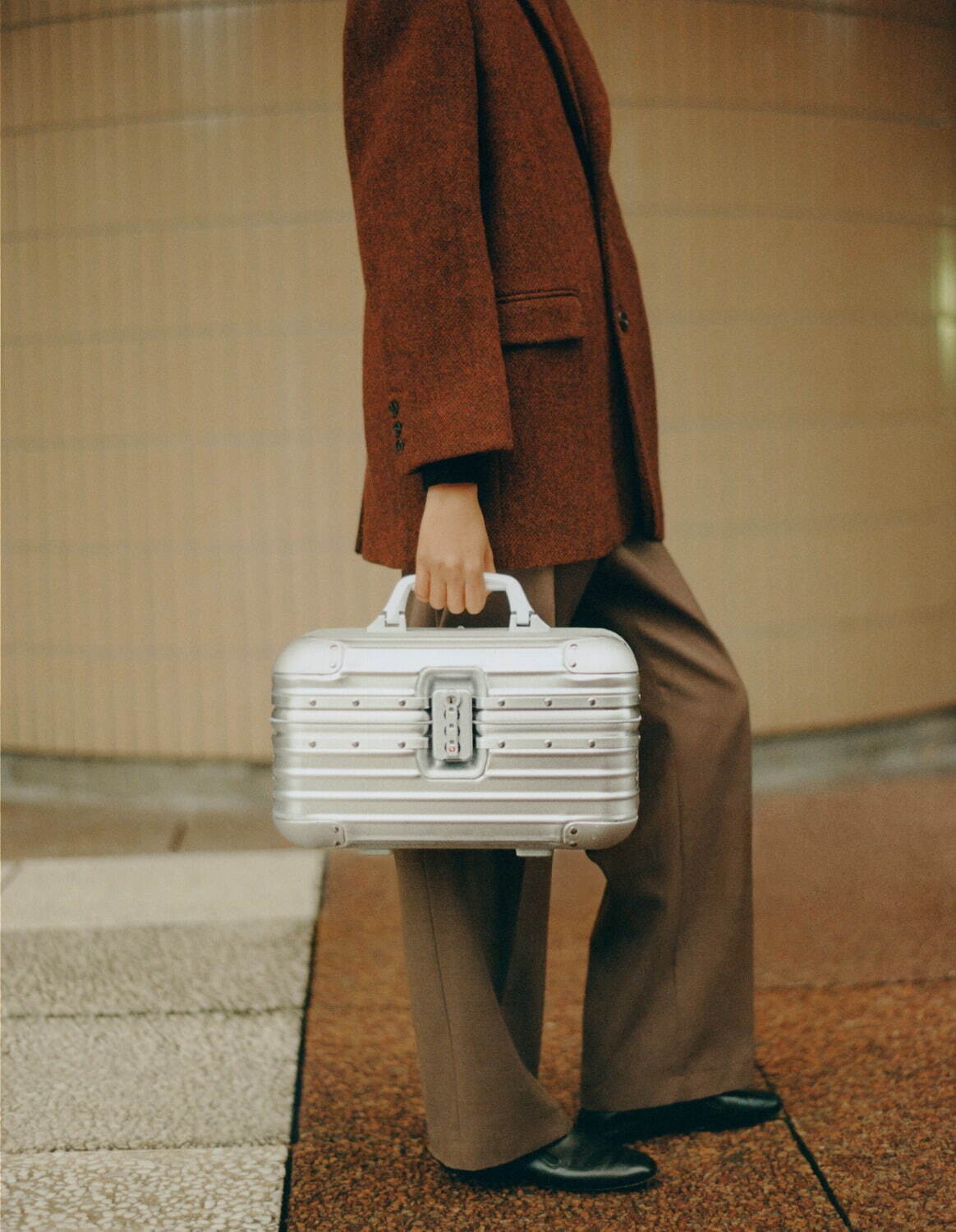 リモワ(RIMOWA) オリジナル ヴァニティ ケース｜写真14