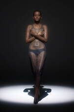 ドレスドアンドレスド“マラルメの詩”刺繍のシアードレスなど、西武渋谷店で期間限定ストア｜写真27