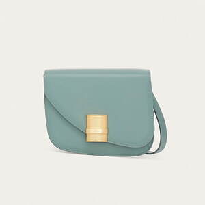 フェラガモ(Ferragamo) フィアンマ｜写真2