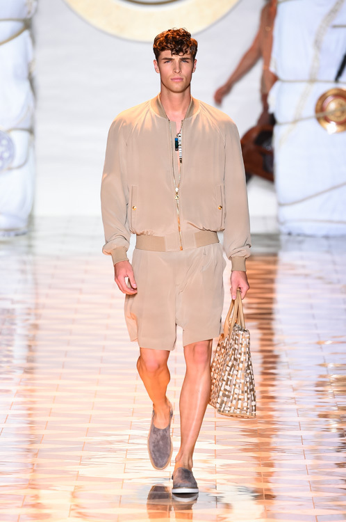 ヴェルサーチェ 2015年春夏<span>コレクション</span> - 写真10