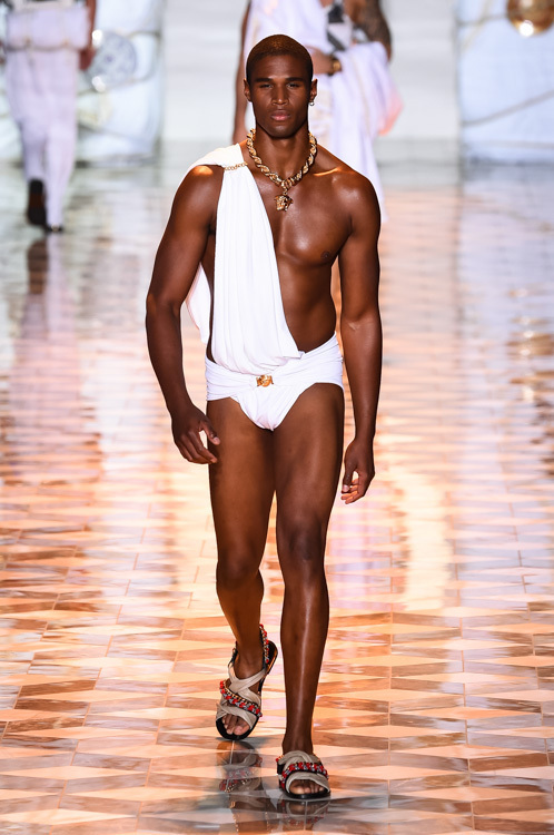 ヴェルサーチェ(VERSACE) 2015年春夏メンズコレクション  - 写真31