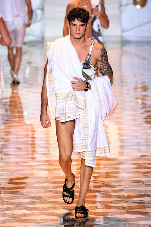 ヴェルサーチェ(VERSACE) 2015年春夏メンズコレクション  - 写真32