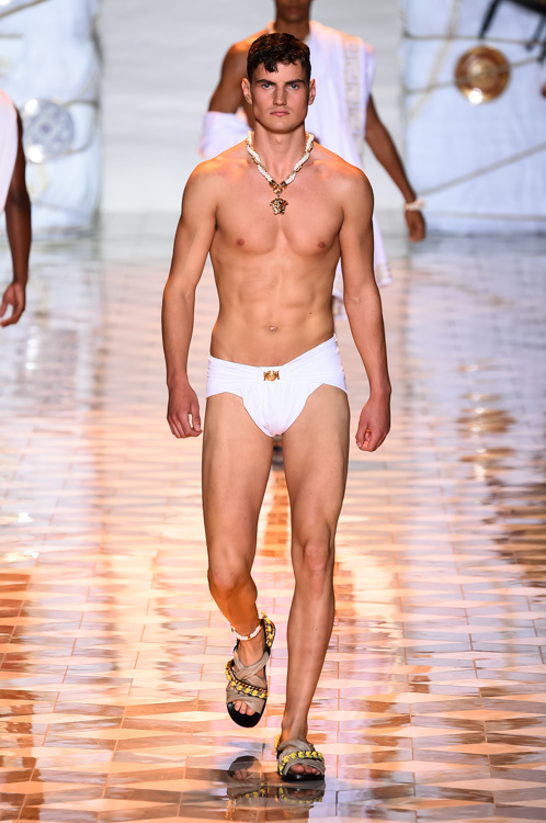 ヴェルサーチェ(VERSACE) 2015年春夏メンズコレクション  - 写真34