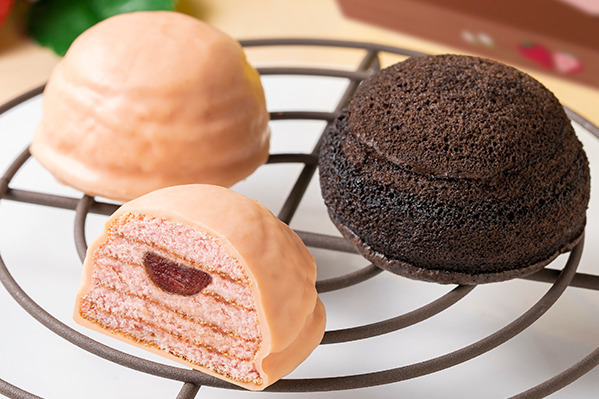 ゴディバの24年ホワイトデー＆春限定“桜と苺”スイーツ、あまおう苺のクッキーや桜香るチョコサブレ