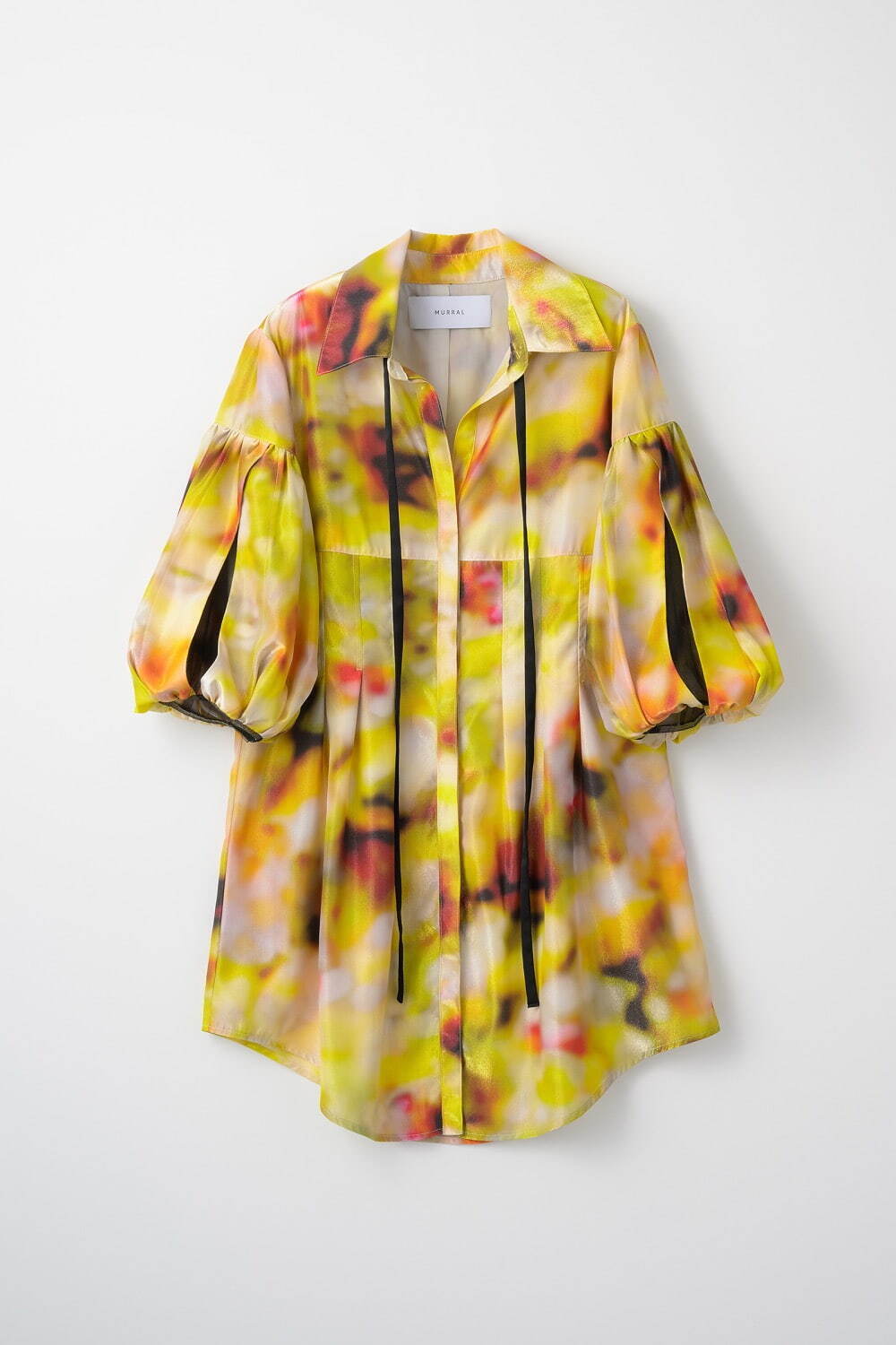 “Dizzy” shirt 40,700円