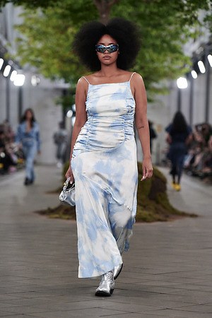 ガニー(GANNI) 2024年春夏ウィメンズコレクション  - 写真26