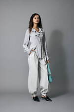 マウジー×寅壱のコラボウェア、クロップド丈のワークジャケット＆ハイウエストのニッカパンツ｜写真2