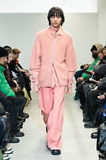 ヴェイン 2024-25年秋冬コレクション - 挨拶する衣服、可変性ある衣服｜写真18