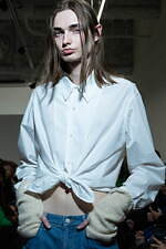 ヴェイン 2024-25年秋冬コレクション - 挨拶する衣服、可変性ある衣服｜写真42