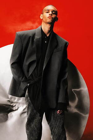 ミュグレー(MUGLER) 2024-25年秋冬ウィメンズコレクション  - 写真16