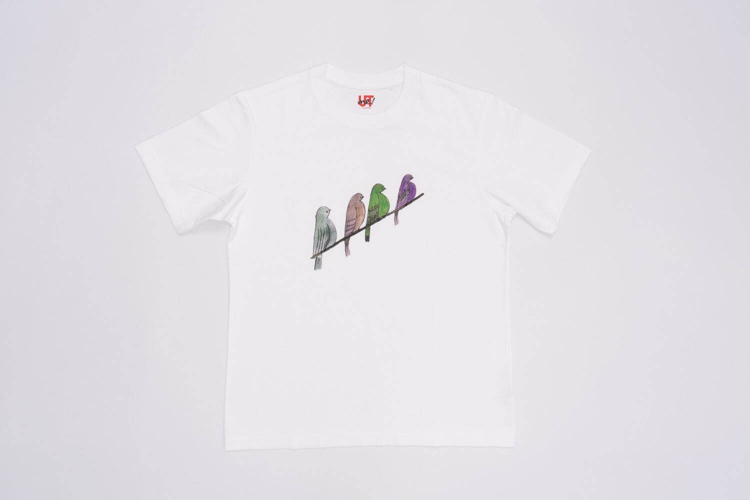 ユニクロ“ハートの紙飛行機やカラフルな鳥”など描いたアートTシャツ全5種、全国のUTme!で｜写真4