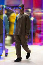 ヨシオクボ(yoshiokubo) 眩惑｜写真9