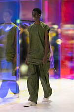 ヨシオクボ(yoshiokubo) 眩惑｜写真11