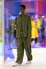 ヨシオクボ(yoshiokubo) 眩惑｜写真14