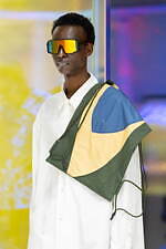 ヨシオクボ(yoshiokubo) 眩惑｜写真30