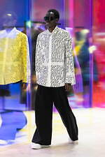 ヨシオクボ(yoshiokubo) 眩惑｜写真31