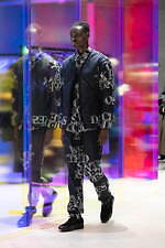 ヨシオクボ(yoshiokubo) 眩惑｜写真32