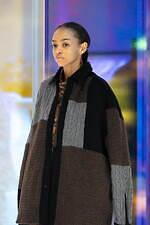 ヨシオクボ(yoshiokubo) 眩惑｜写真43