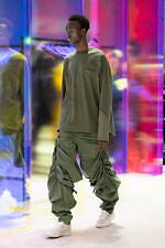 ヨシオクボ(yoshiokubo) 眩惑｜写真60