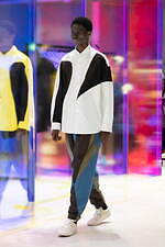 ヨシオクボ(yoshiokubo) 眩惑｜写真70