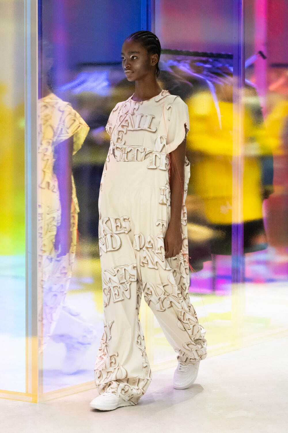 ヨシオクボ(yoshiokubo) 2024-25年秋冬ウィメンズ&メンズコレクション  - 写真40