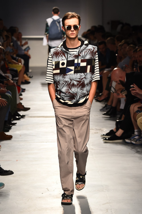 エムエスジーエム(MSGM) 2015年春夏ウィメンズ&メンズコレクション  - 写真19