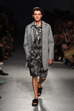 MSGM 2015年春夏コレクション - グルーヴィーな音楽で描き出す、50&60'sのカリフォルニア｜写真2