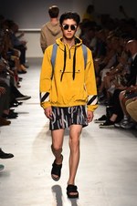 MSGM 2015年春夏コレクション - グルーヴィーな音楽で描き出す、50&60'sのカリフォルニア｜写真29