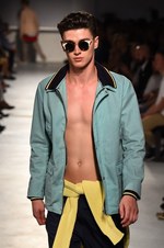 MSGM 2015年春夏コレクション - グルーヴィーな音楽で描き出す、50&60'sのカリフォルニア｜写真57