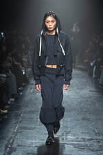 アンディサイデッド2024-25年秋冬コレクション - 夢への希望に煌めいて｜写真4