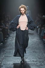 アンディサイデッド2024-25年秋冬コレクション - 夢への希望に煌めいて｜写真6