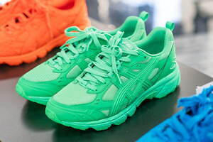 ギャルソン★X Asics コラボスニーカーロゴ刺繍 ギフト包装 ギャルソン☆X Asics コラボスニーカーロゴ刺繍 ギフト包装