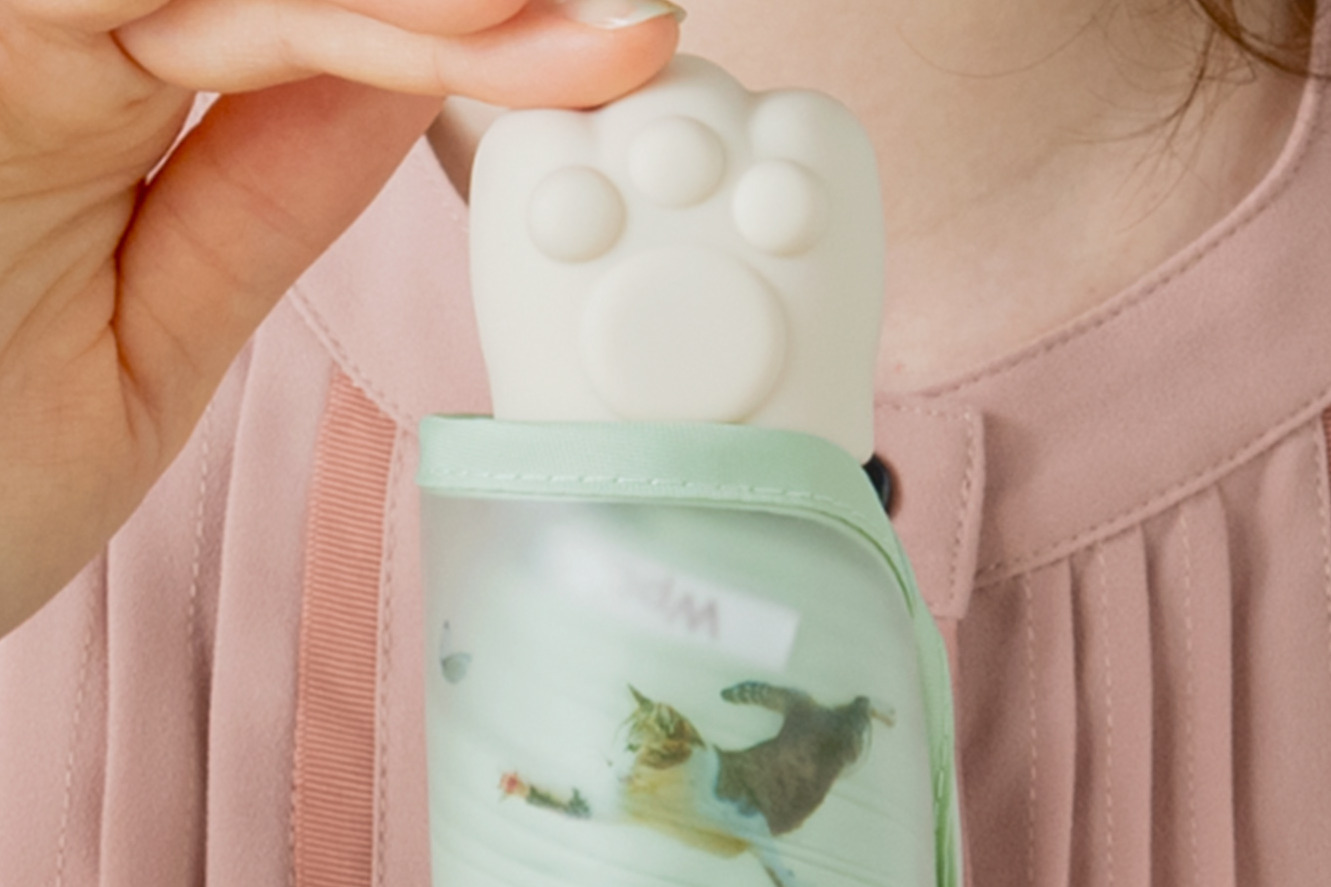 写真｜Wpc.猫だらけの傘「アンブレにゃん」ぷにぷに“肉球付き”折りたたみ傘など、猫写真家・沖昌之コラボ