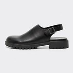 GU×アンダーカバーのメンズウェア、ユニバーサル・モンスターズのグラフィックTやライダースジャケット｜写真18