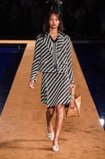 プラダ(PRADA) 2015年春夏メンズコレクション - 0番ステッチのテーラード｜写真72