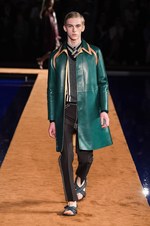 プラダ(PRADA) 2015年春夏メンズコレクション - 0番ステッチのテーラード｜写真75