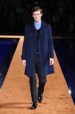 プラダ(PRADA) 2015年春夏メンズコレクション - 0番ステッチのテーラード｜写真88