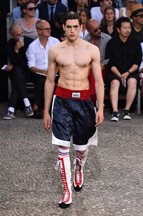 モンクレール ガム・ブルー(MONCLER GAMME BLEU) 2015年春夏ウィメンズ&メンズコレクション  - 写真3