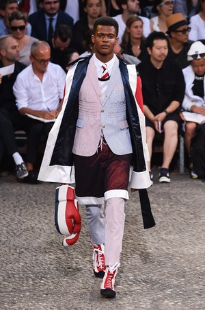 MONCLER GAMME BLEU（モンクレールガムブルー）の中古品の通販