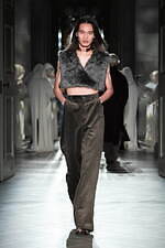 ユハ 2024-25年秋冬コレクション - ジェンダーフルイドに、10周年に初のショー開催へ｜写真27