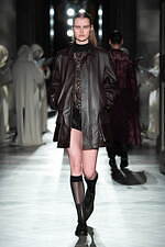 ユハ 2024-25年秋冬コレクション - ジェンダーフルイドに、10周年に初のショー開催へ｜写真37